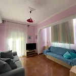 Crystalia Apartament *